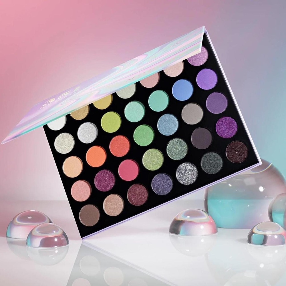 Morphe 351 Icy Fantasy Artistry Pastel Rainbow Colorful Eyeshadow Palette